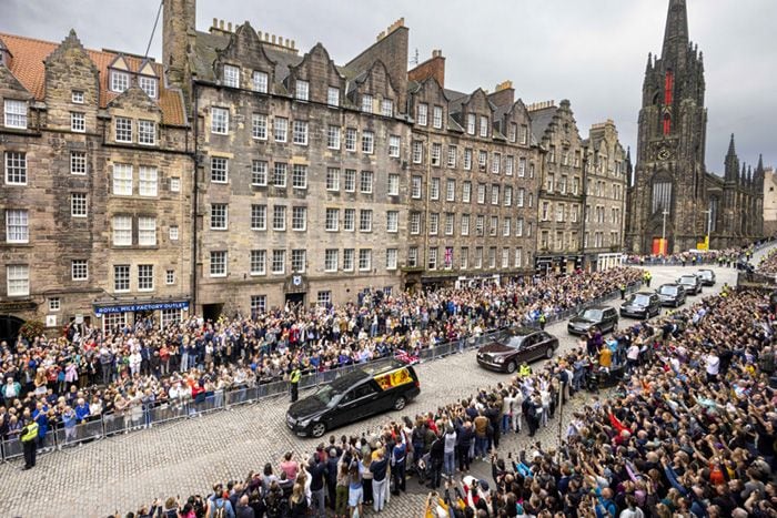 Cortejo fúnebre de Isabel II