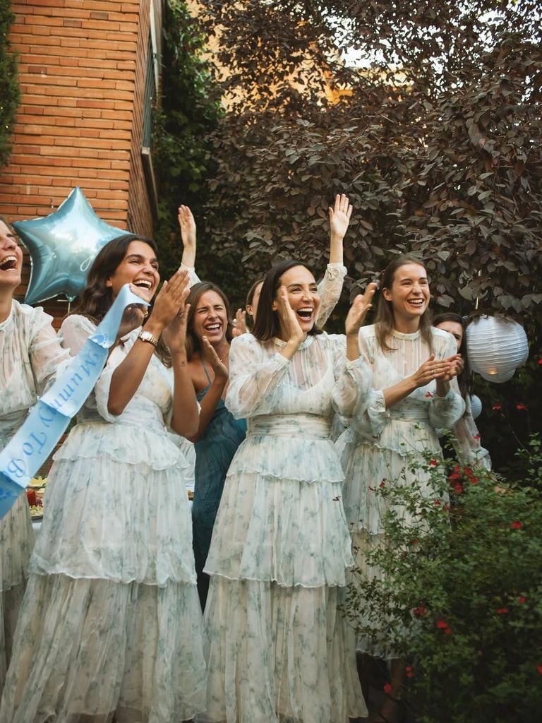 Tamara Falcó con un vestido de flores de Pedro del Hierro
