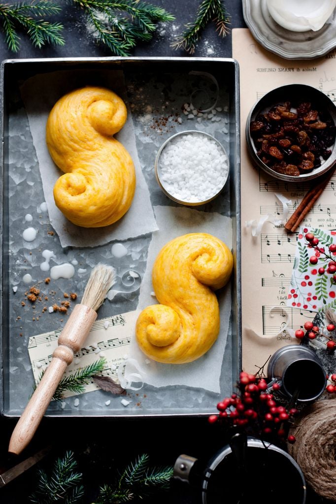 Lussekatter, bollitos navideños típicos de Suecia.
