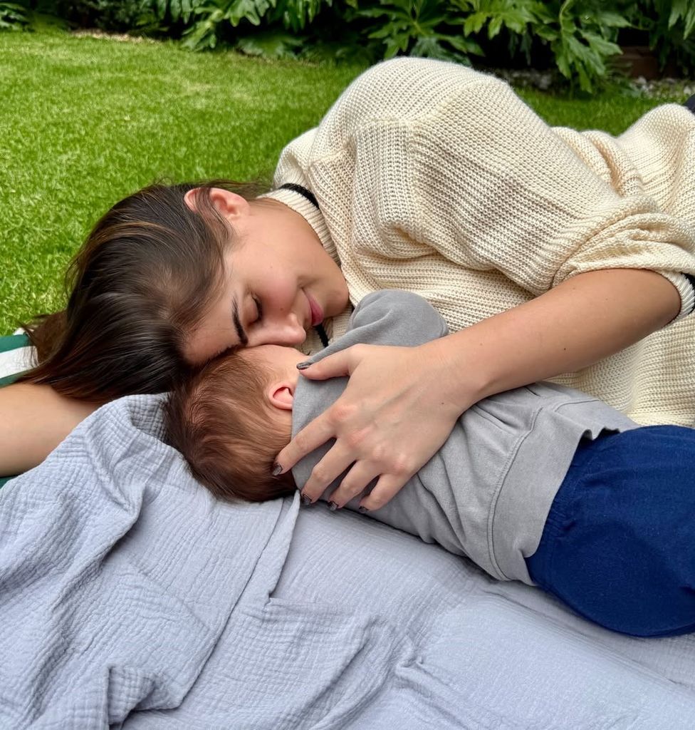 Sofía compartió estas nuevas fotos junto a Ferrán.