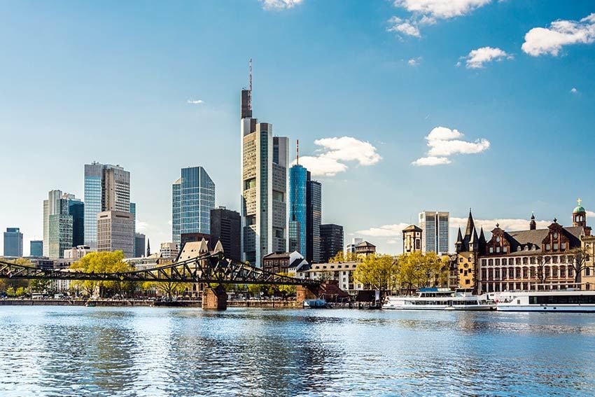 frankfurt-skyline