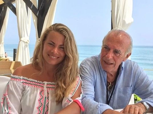 Carla Goyanes se despide de su padre Carlos Goyanes
