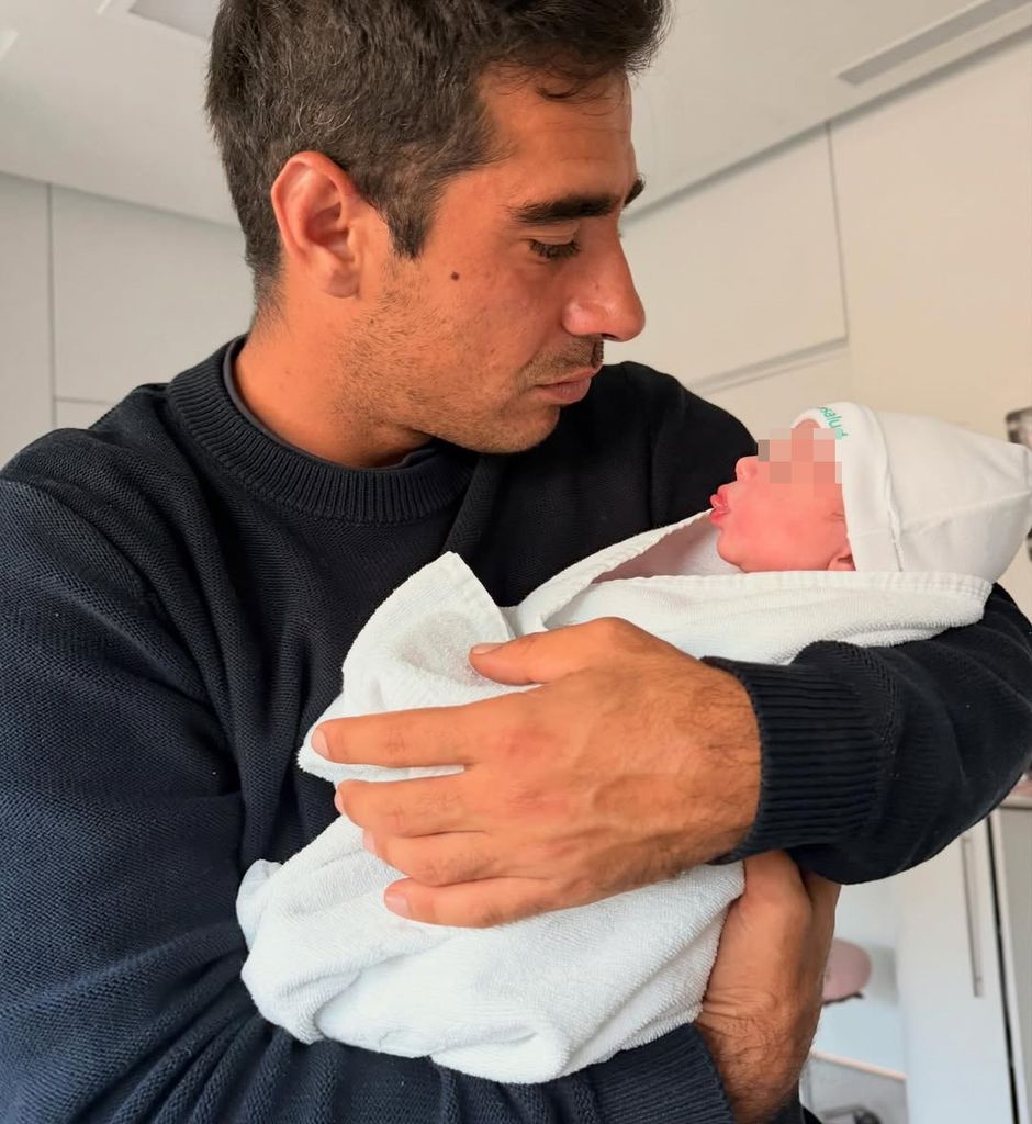 Blanca Llandres y Alberto Herrera comparten las primeras fotos de su bebé: "Marquitos nos tiene ocupados todo el tiempo"