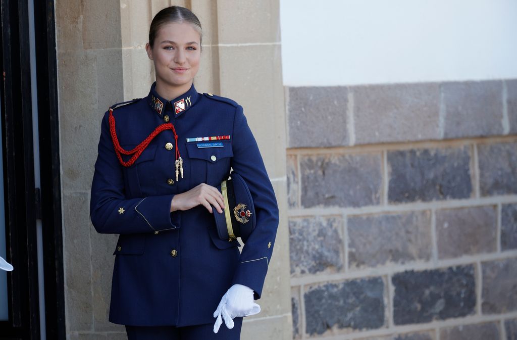 LA PRINCESA LEONOR INICIA SU FORMACIÓN MILITAR EN LA ACADEMIA MILITAR DEL AIRE EN SAN JAVIER