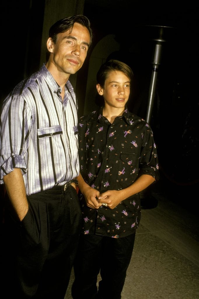 El modelo fue criado por su padre 