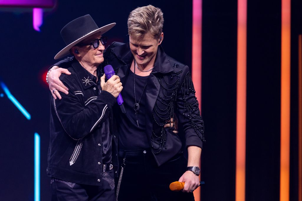 El cantante nos habló en exclusiva de la carta que le escribió a su padre.