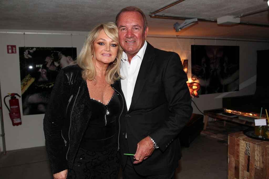 Bonnie Tyler y su marido Robert Sullivan en 2014