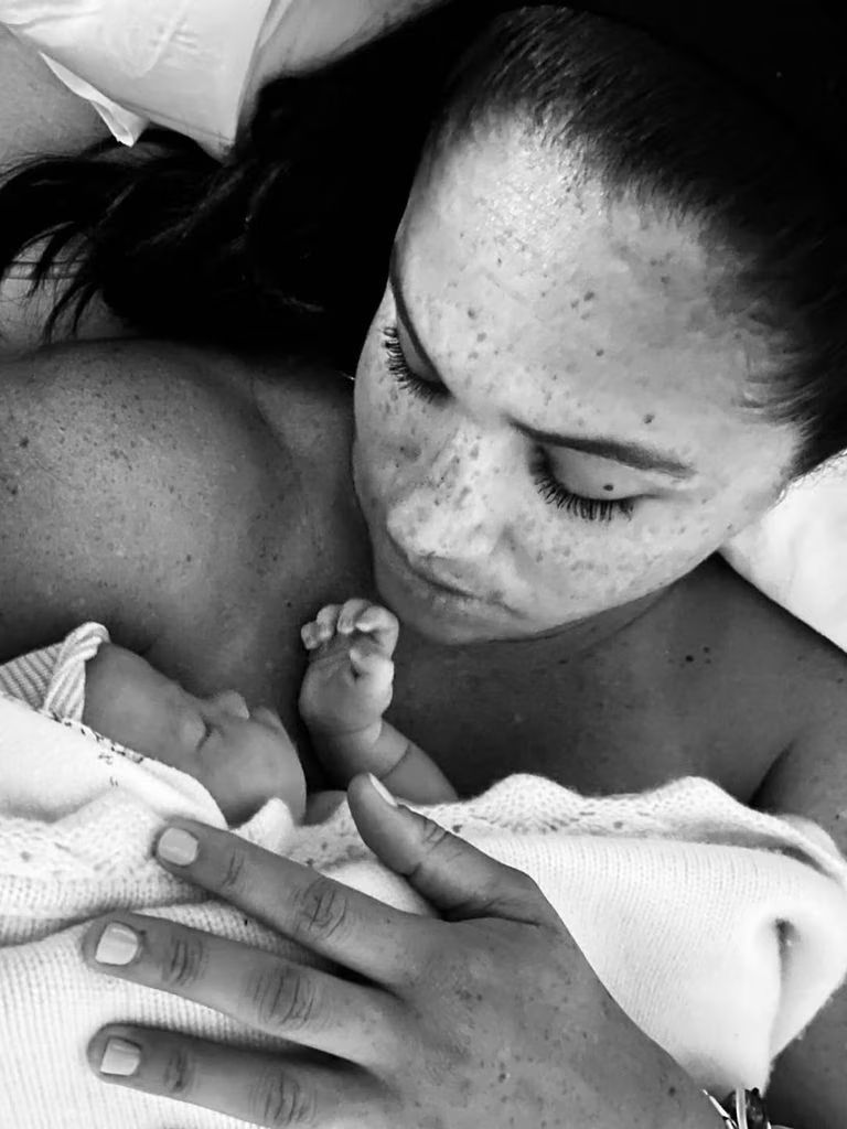 Una instantánea de madre e hija tomada en el hospital 