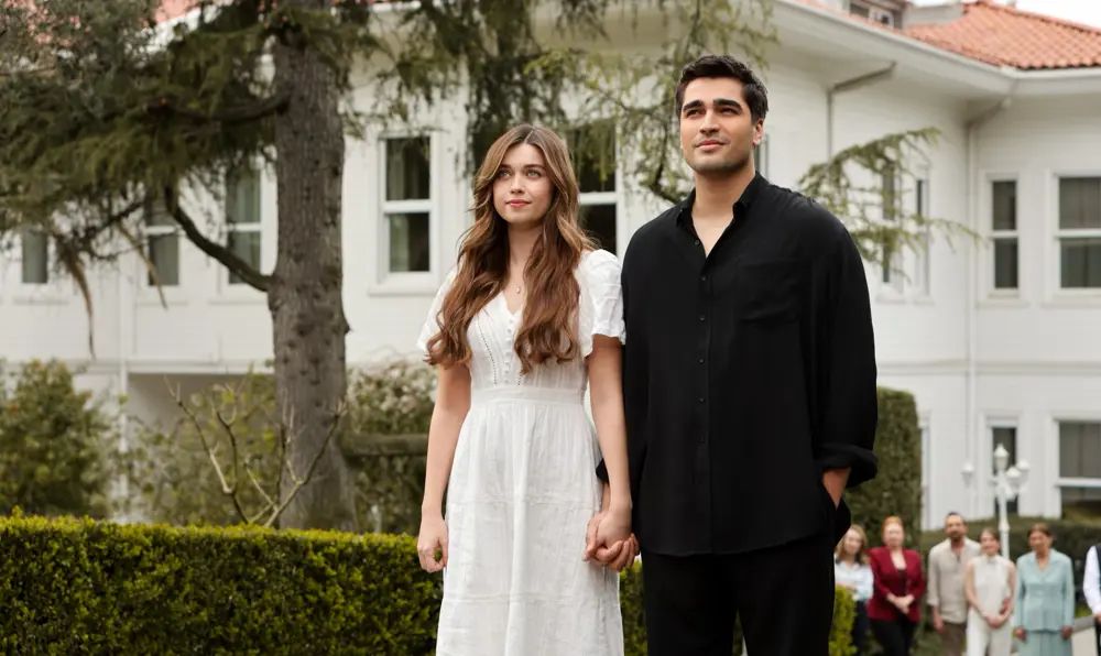 La despedida de los actores de 'Una nueva vida' a la serie que los ha lanzado a la fama internacional