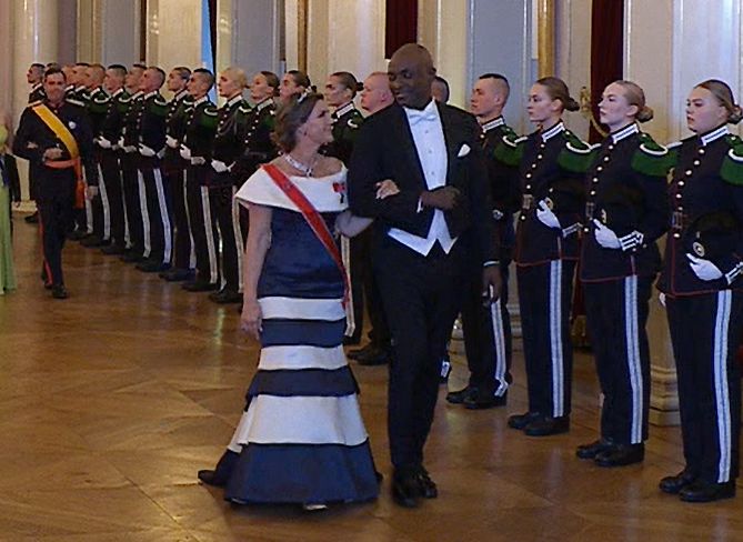 No hay nada imposible en la corte del rey Harald: la 'preboda' de la princesa y el chamán