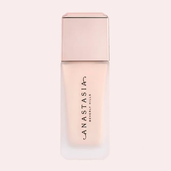 Impeccable Blurring Second-Skin Matte Foundation