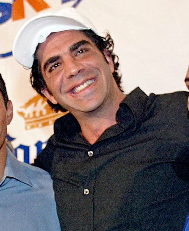 Jorge Kahwagi Macari compaginó la política, con el boxeo y los negocios.