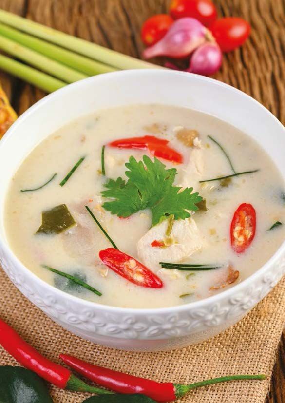 Sopa de galanga con pollo
