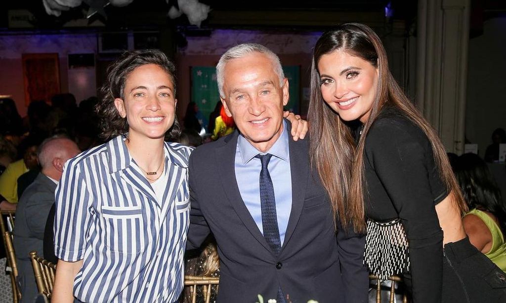 jorge ramos con su hija paola y chiqui