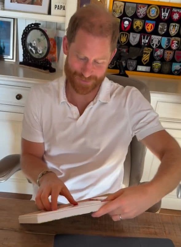 Harry se convirtió en el protagonista del más reciente video de Meghan Markle. 