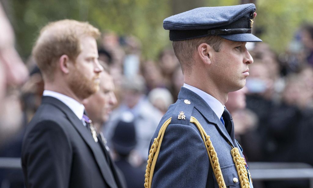 william y harry rumbo al arco de wellington