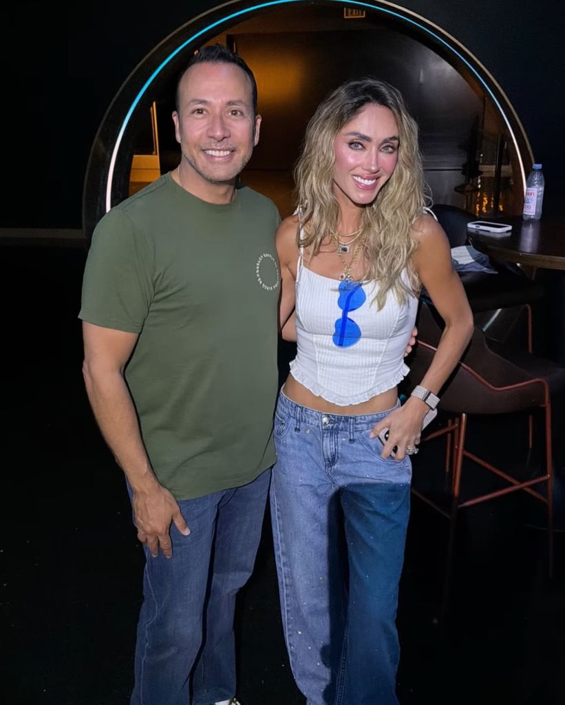 Howie compartió su foto con Anahí 