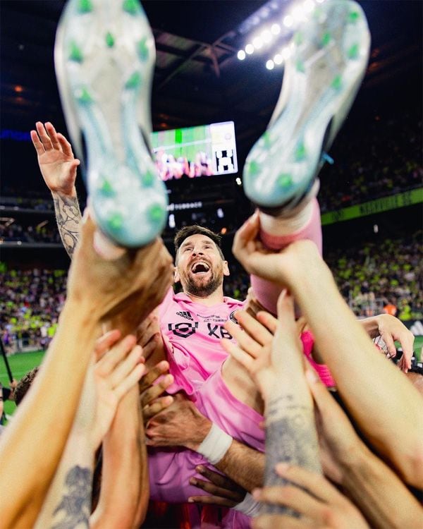 Leo Messi celebra su primer título con el Inter Miami