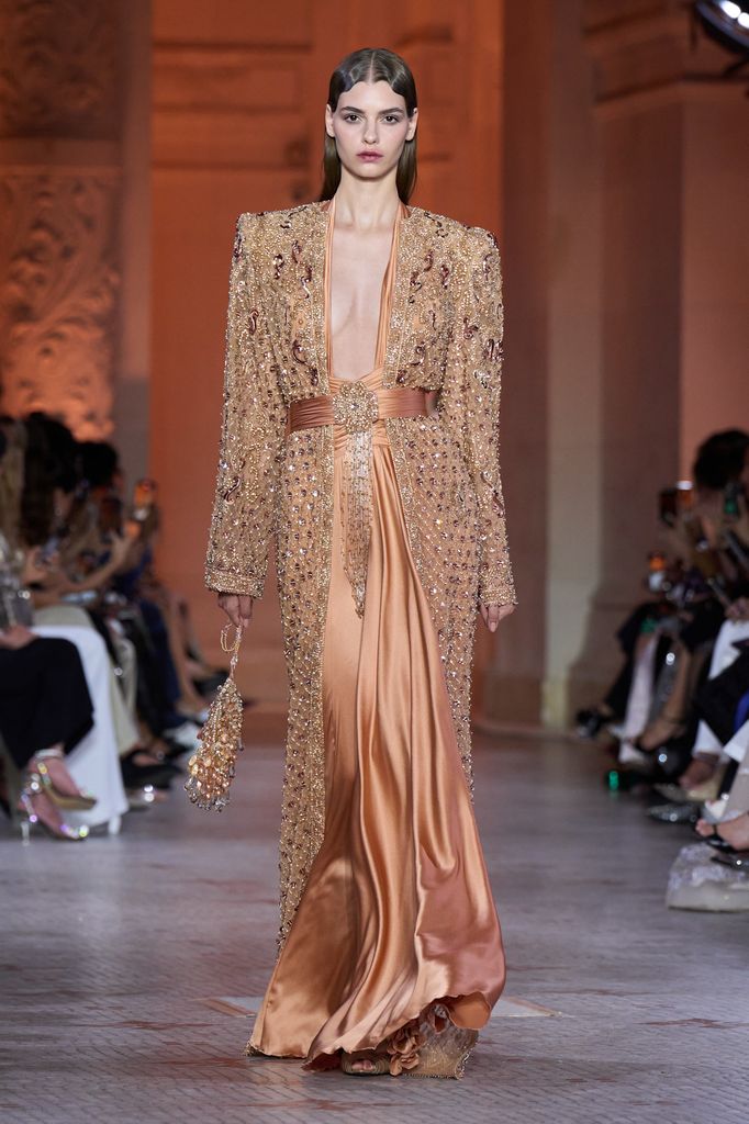 Desfile Zuhair Murad Otoño/Invierno 2025-2026