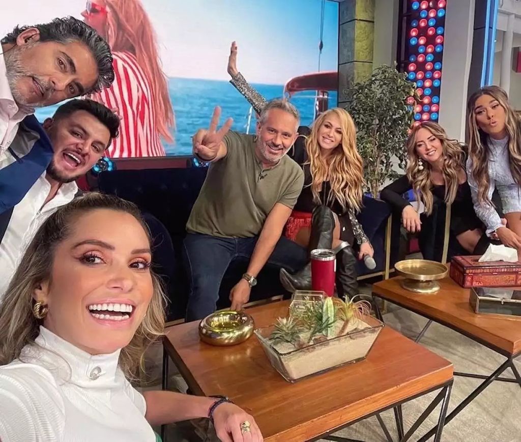Paulina Rubio y Andrea Legarreta