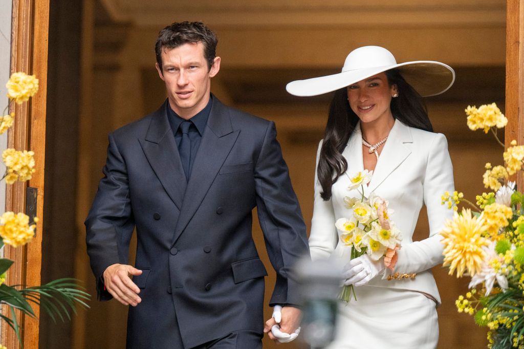 Dua Lipa y Callum Turner se casan en el Old Marylebone Town Hall de Londres, el 1 de junio de 2026