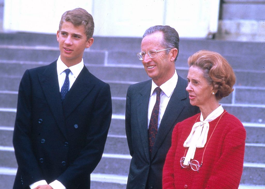 El príncipe Felipe con los reyes Balduino y Fabiola de Bélgica en su visita a España en 1980