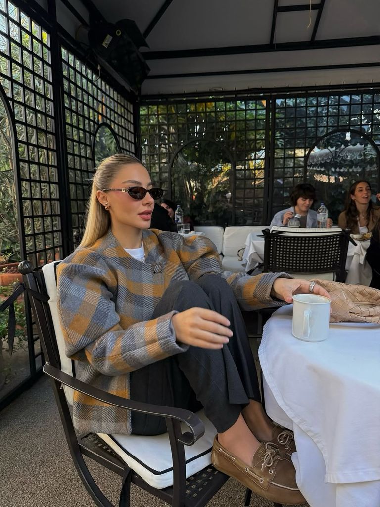 Chaqueta de cuadros invierno 2025 de @bsrdede