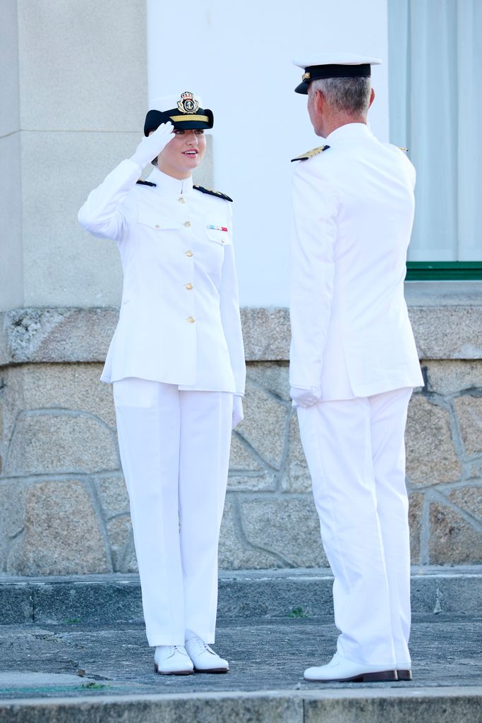 La princesa Leonor ha ingresado a la Escuela Naval Militar de Marín.