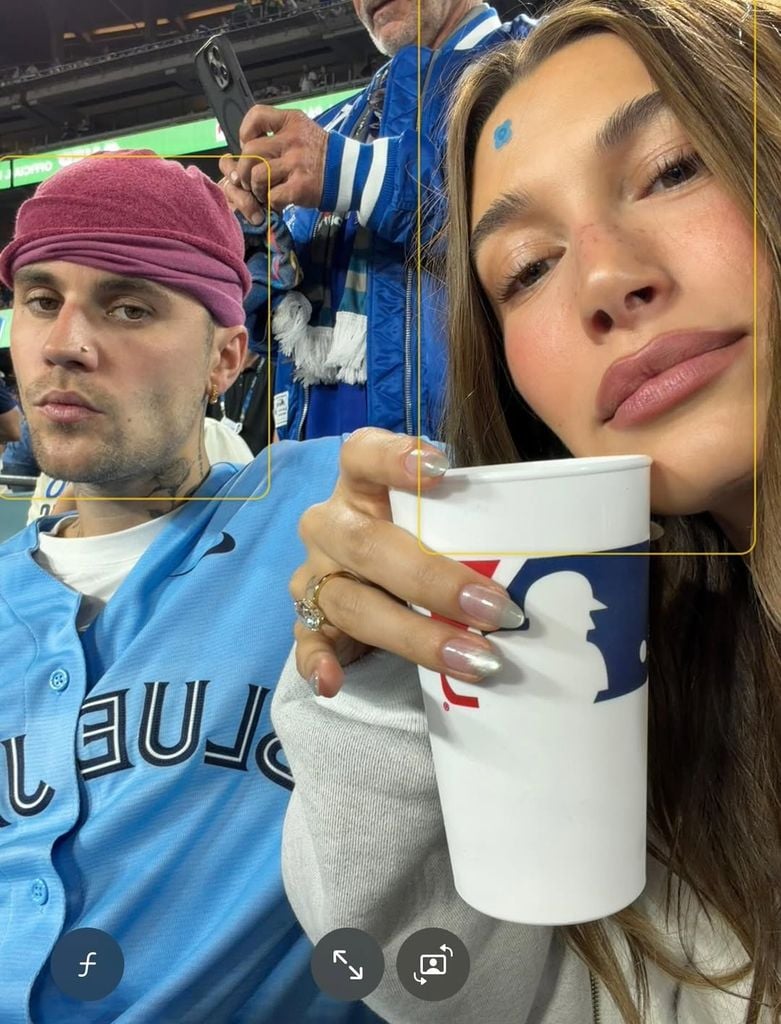 Justin y Hailey en la serie mundial. 