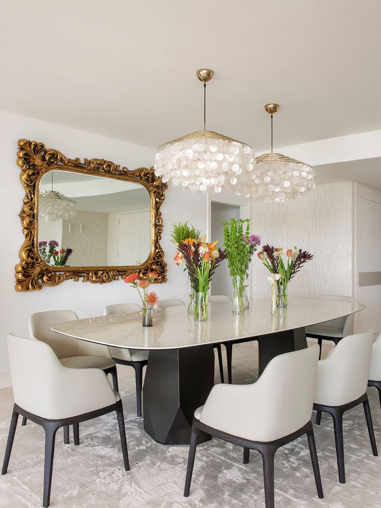 Elegancia para una mesa con dos patas estructurales