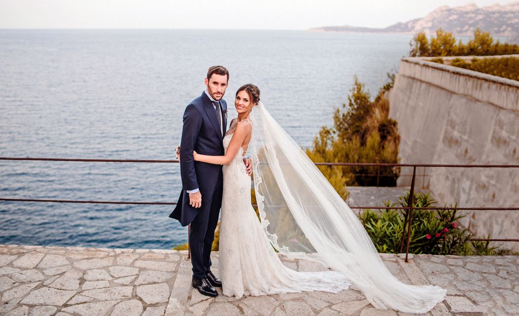 La romántica imagen de Helen Lindes y Rudy Fernández el día de su boda