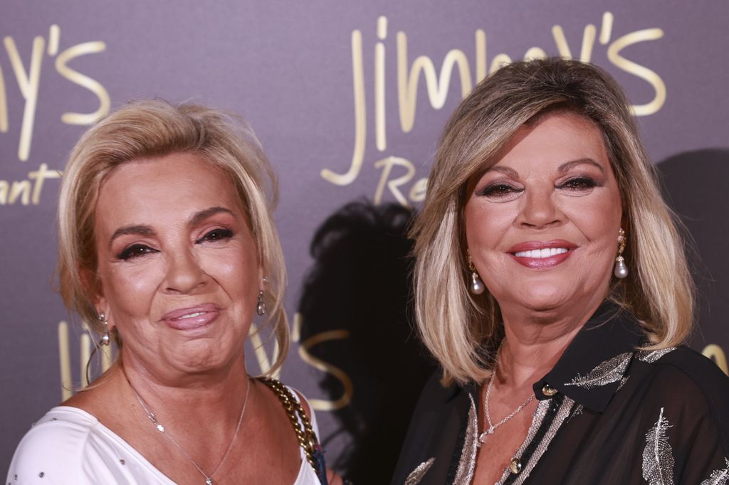 Las hermanas en el 60 cumpleaños de la mayor, Terelu