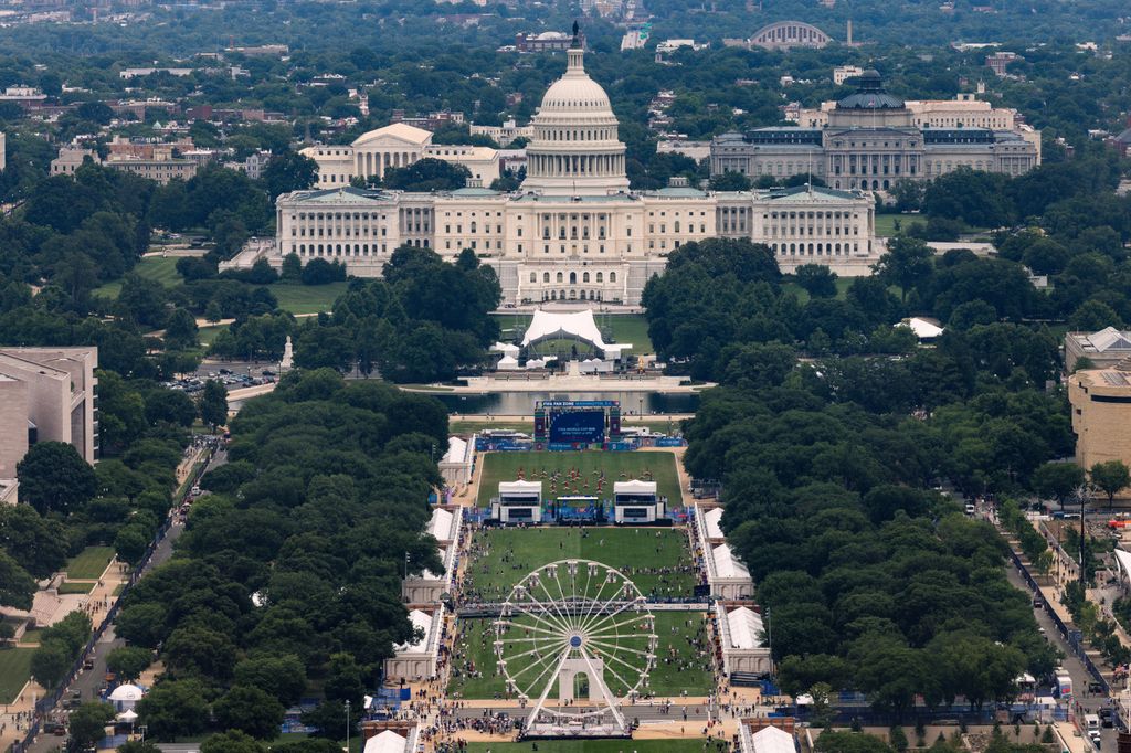 La Gran Feria Estatal Americana se celebra en el National Mall de Washington como parte de las conmemoraciones del 250 aniversario de la independencia de Estados Unidos