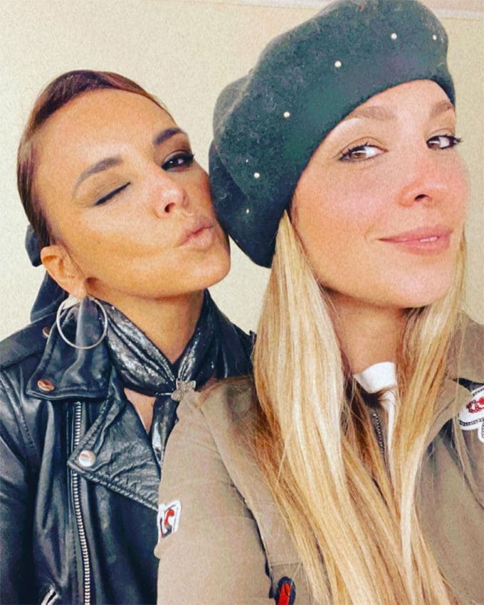 Chenoa y Gisela