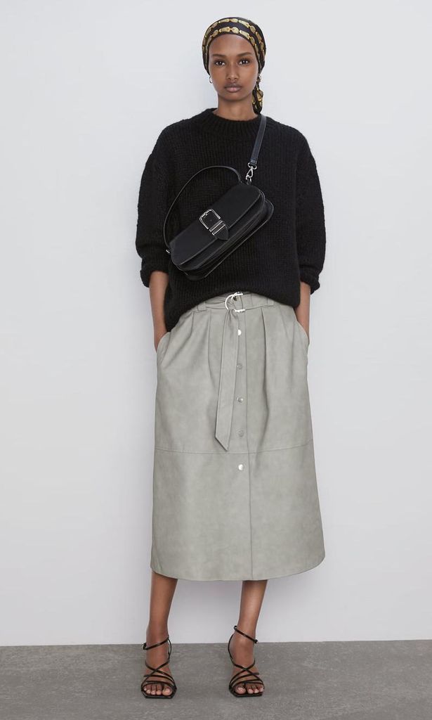 faux leather skirt de zara