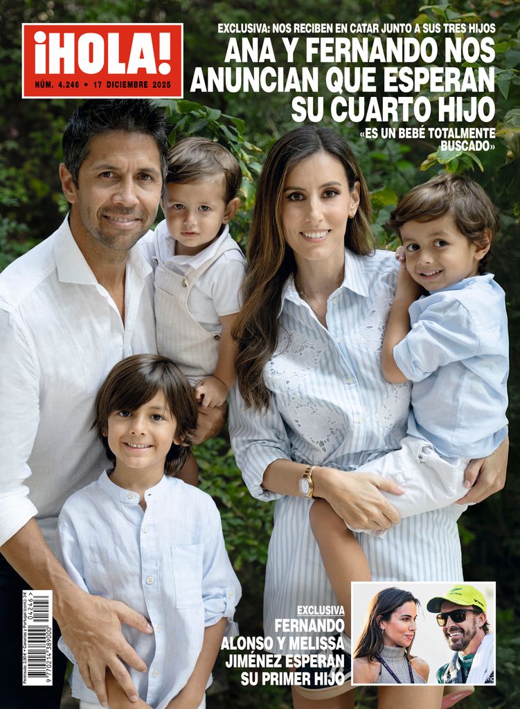 Ana Boyer y Fernando Verdasco posan con sus hijos en la portada de ¡HOLA! 4246