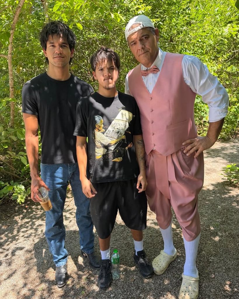 Frank Cuesta el día de su boda con sus hijos Zape y Zorro