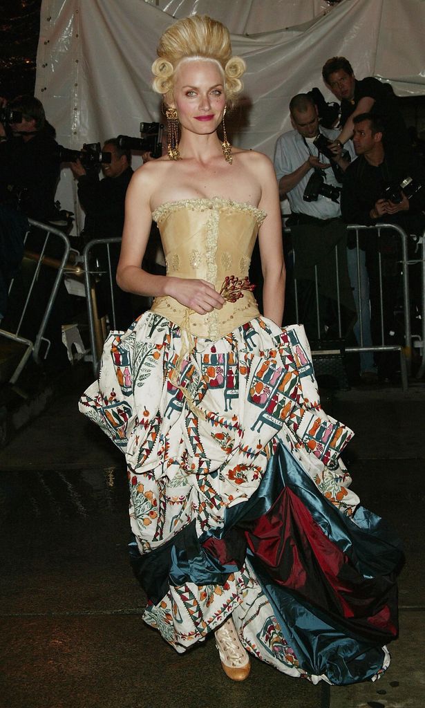 amber valletta