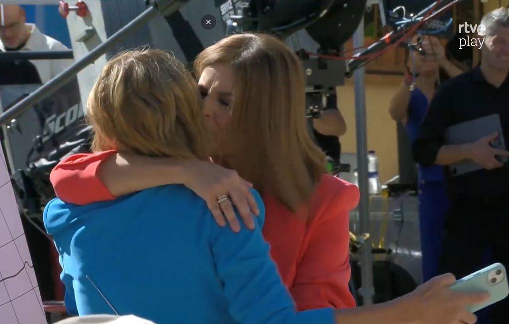 Ana de Roque agradece a María sus bonitas palabras tras anunciar su despedida