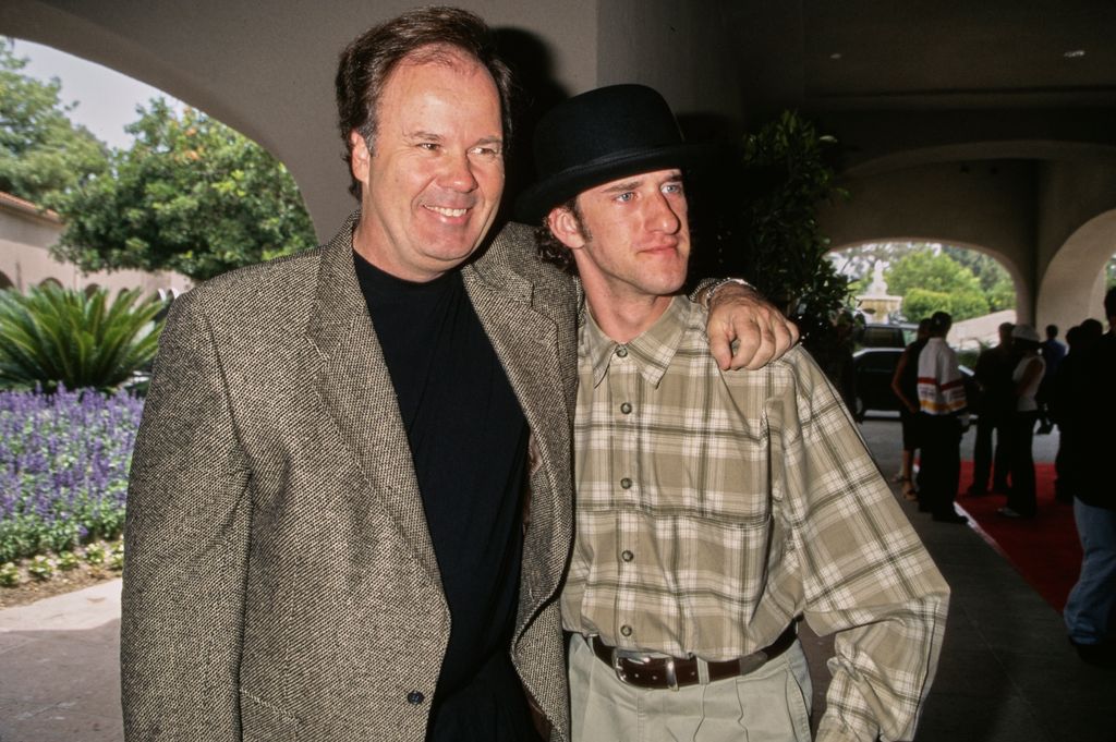 Dennis Haskins con Dustin Diamond, otro de los personajes más célebres de 'Salvados por la campana', Screech