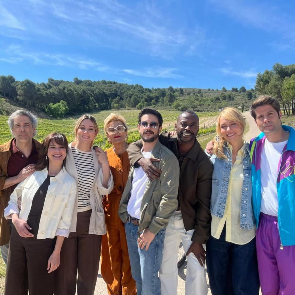 Edurne, junto al equipo de 'Entre viñas'