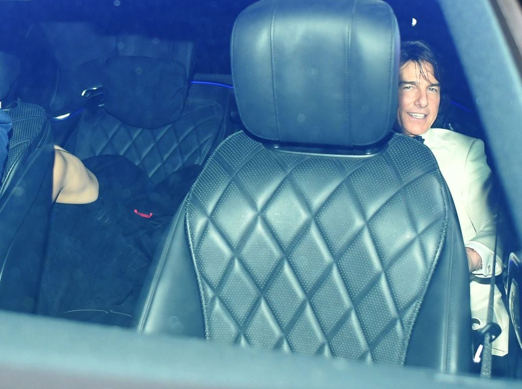 Tom Cruise y Ana de Armas, saliendo de la fiesta de David Beckham, en mayo pasado.


