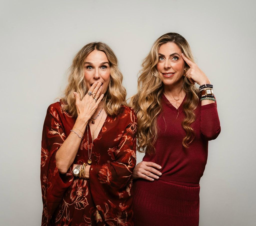 Carola y Johanna, artífices del podcast 'Mal dicho, pero bien pensado'