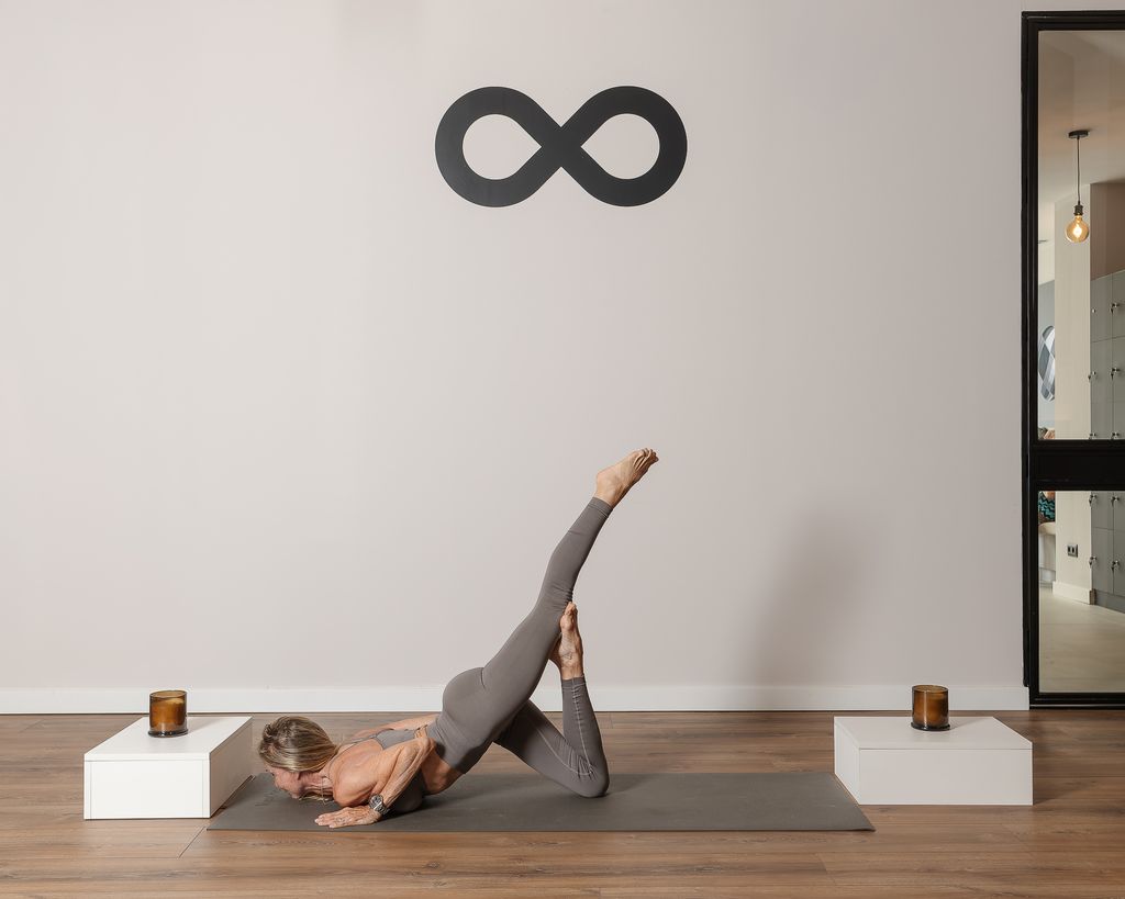 Susana García-Baquero haciendo yoga