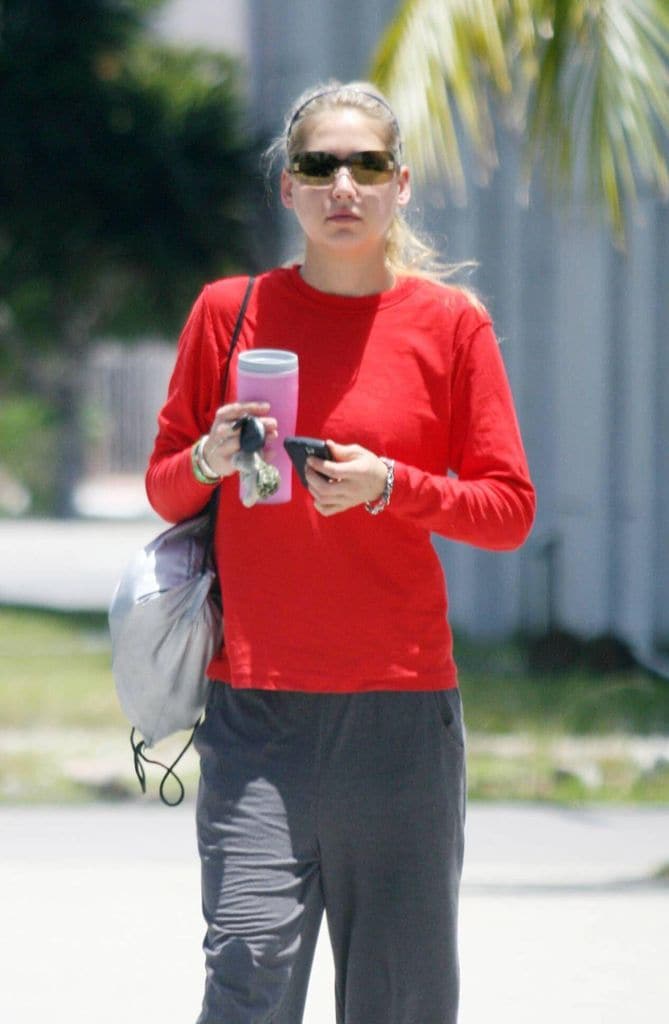 Anna Kournikova durante una salida en Miami en marzo de 2008.