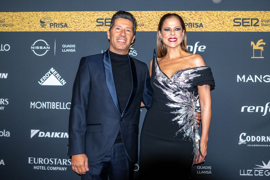 La cantante Pastora Soler durante el photocall previo a la gala de los Premios Ondas, en el Liceu, a 26 de noviembre de 2025, en Barcelona