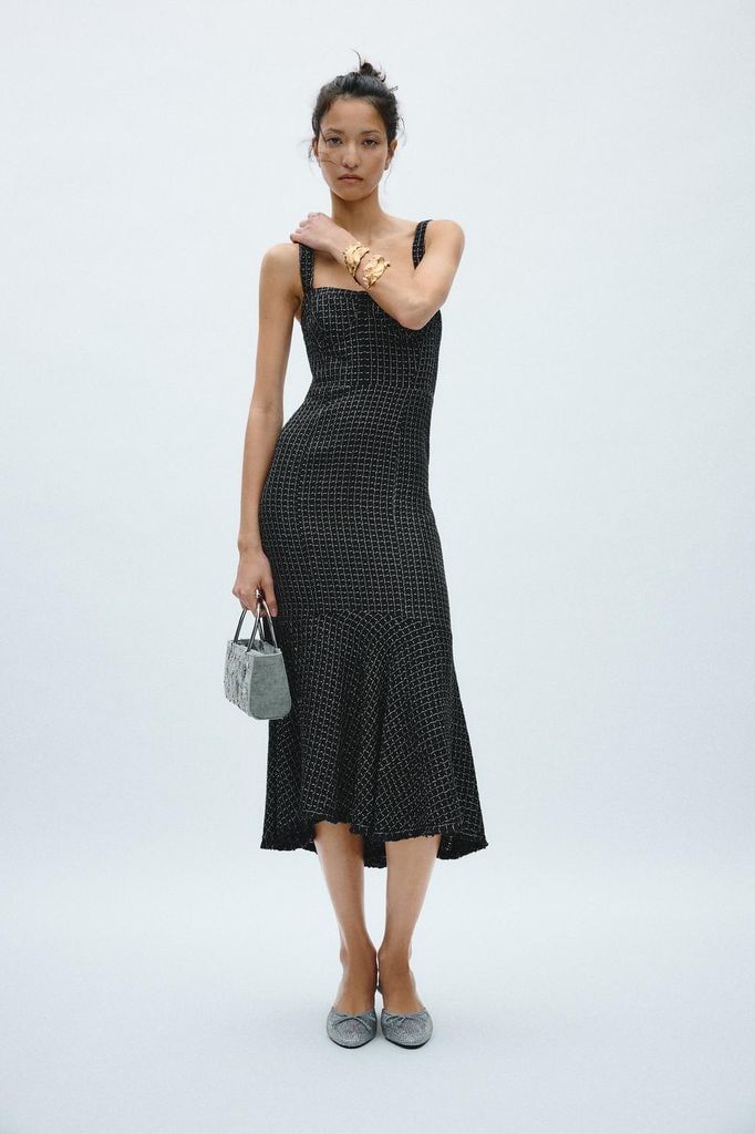 Vestidos para bodas sencillos y elegantes de las rebajas de Zara