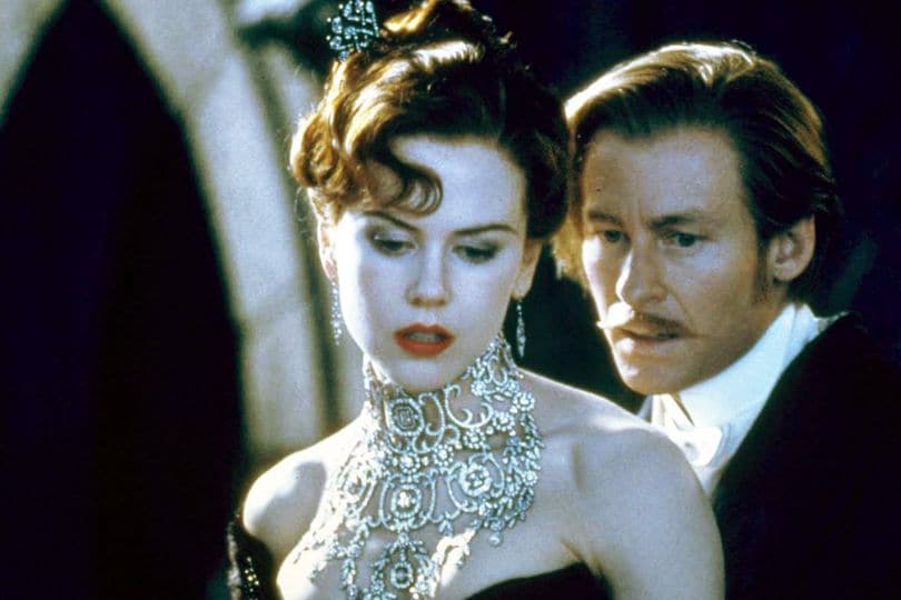 Nicole Kidman como 'Satine' en Moulin Rouge! con el collar de diamantes.