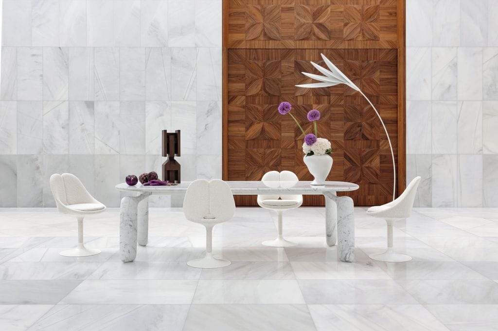 Comedor con mesa de mármol blanco