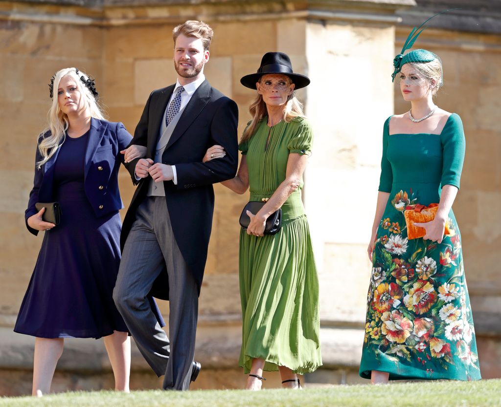 Lady Eliza Spencer, Louis Spencer, Vizconde de Althorp; Victoria Lockwood y Lady Kitty Spencer